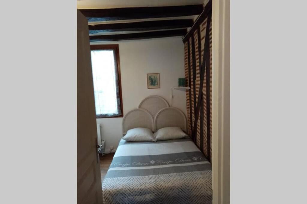 Meuble Tourisme Classe 1 Etoile - Coeur De Ville Quartier Cathedrale Tours Bagian luar foto